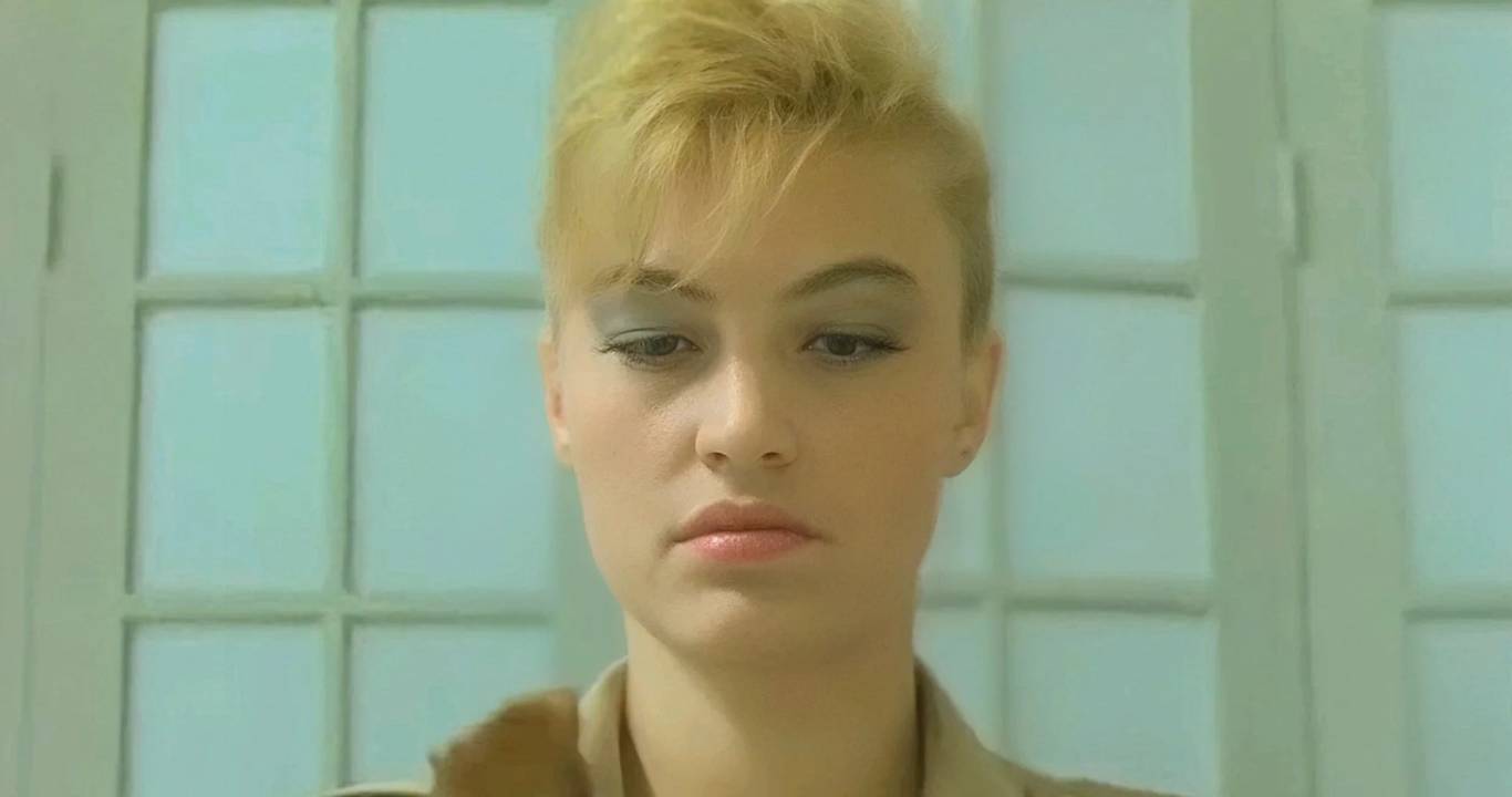 Maniac Nurses Find Ecstasy