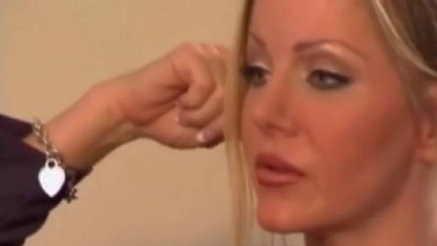 Kelly's First Nudist Retreat