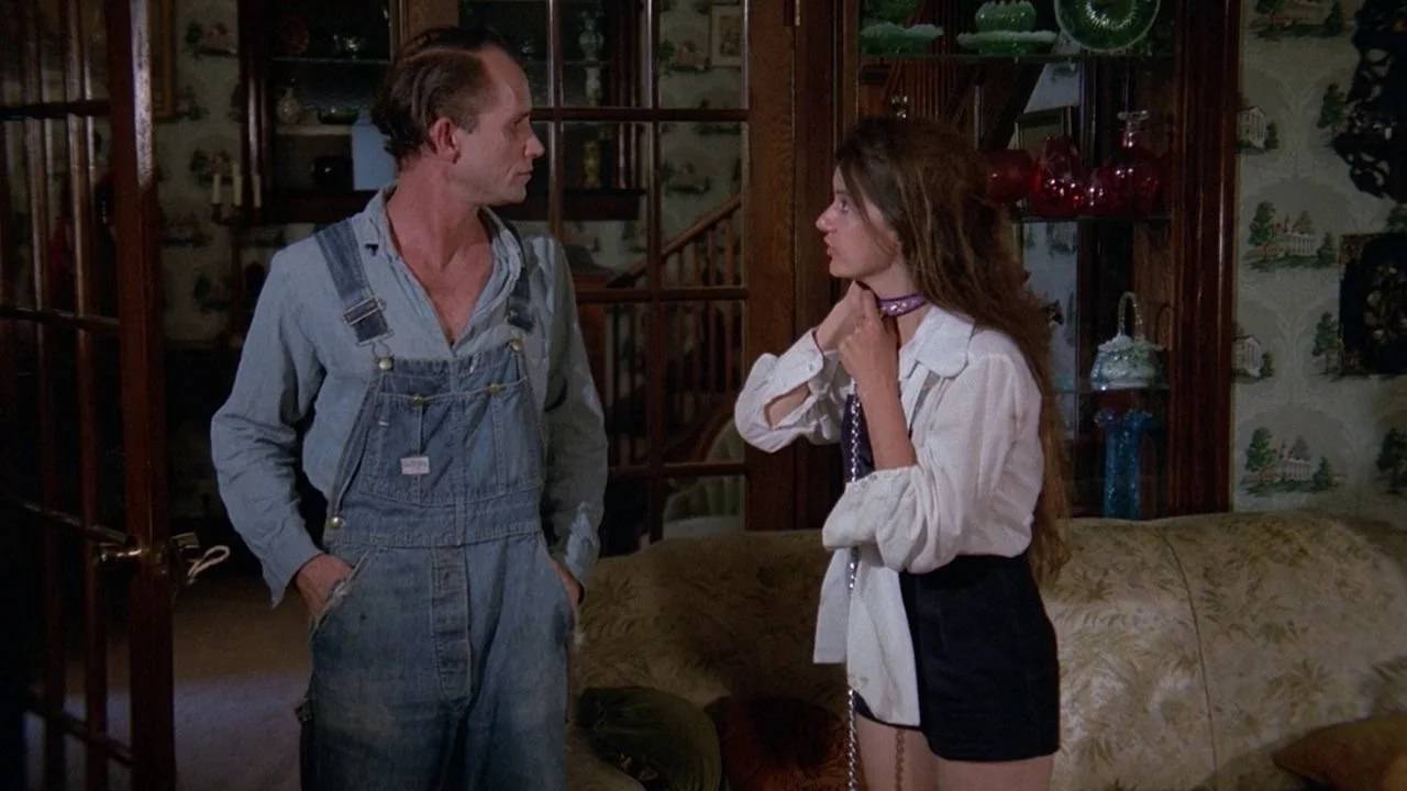 Schoolgirls in Chains